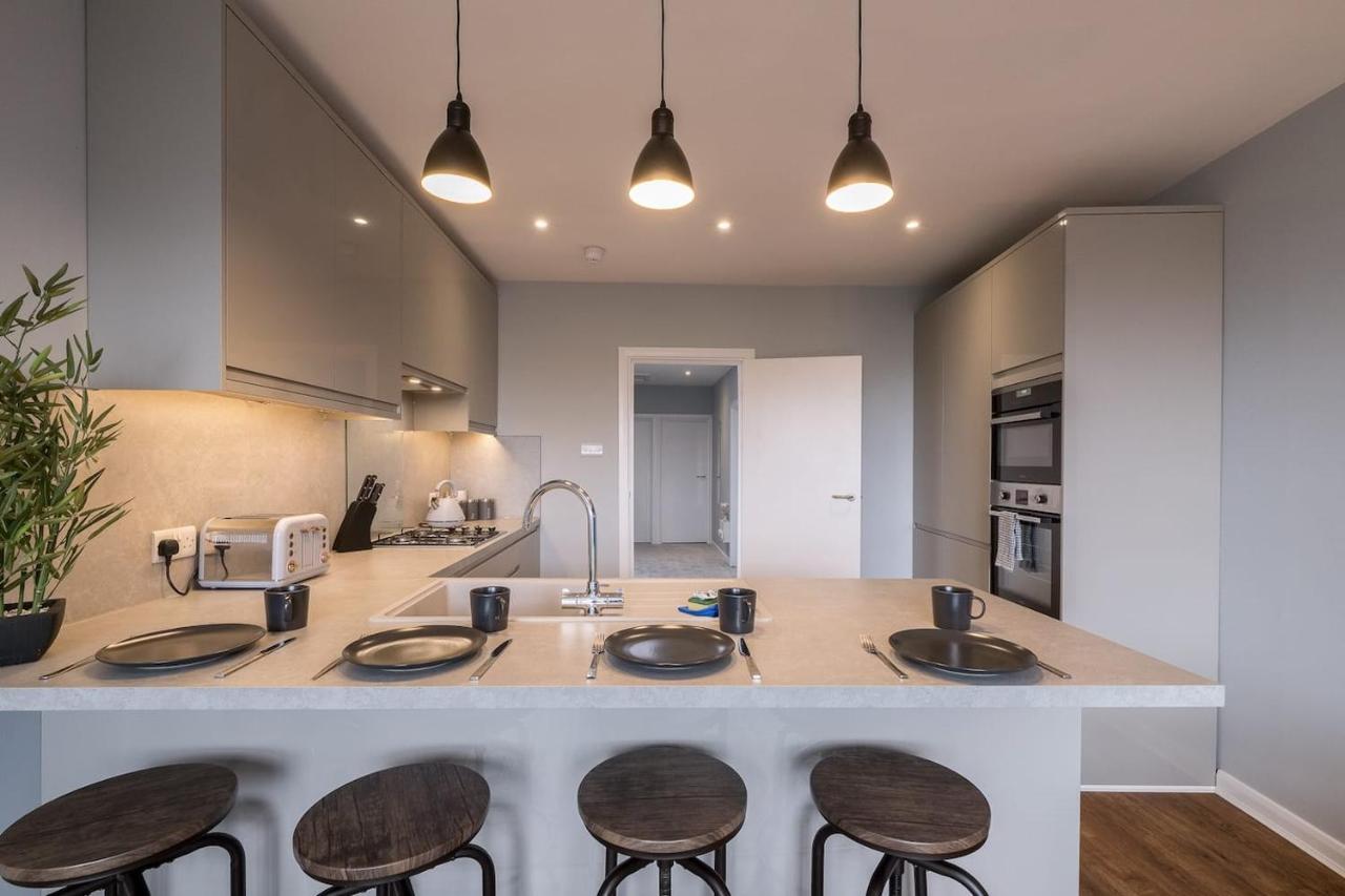 Modern Apartments With Sea Views, Steps From Brighton Beach & The Royal Pavilion Exterior photo