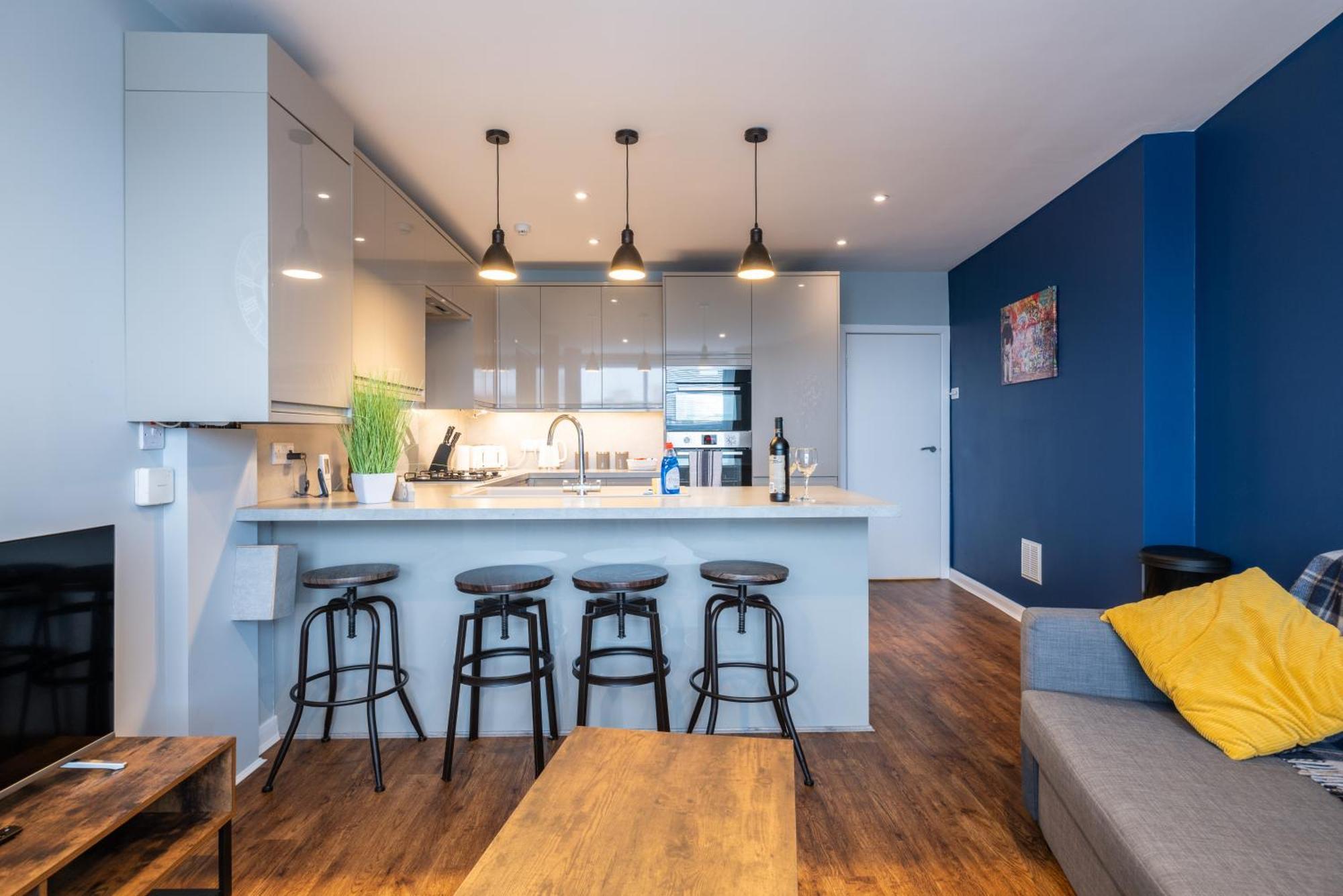 Modern Apartments With Sea Views, Steps From Brighton Beach & The Royal Pavilion Exterior photo